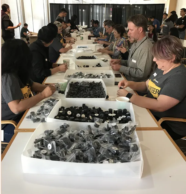 Making your place of work a place to give can be one of the best ways to get involved in giving back. Here Symantec employees volunteer as part of the company’s Global Service Week.